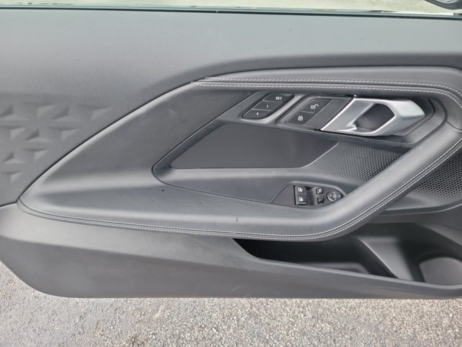 2025 BMW 2 Series 230i