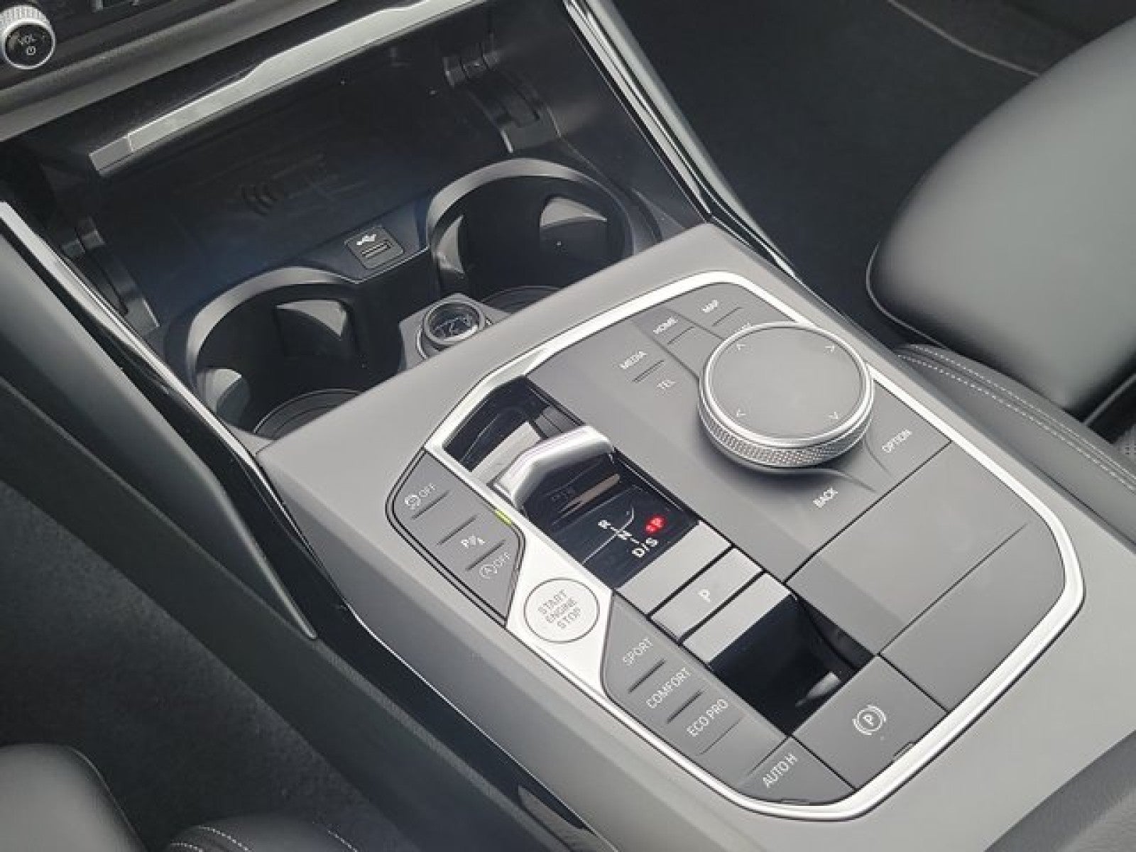 2025 BMW 2 Series 230i
