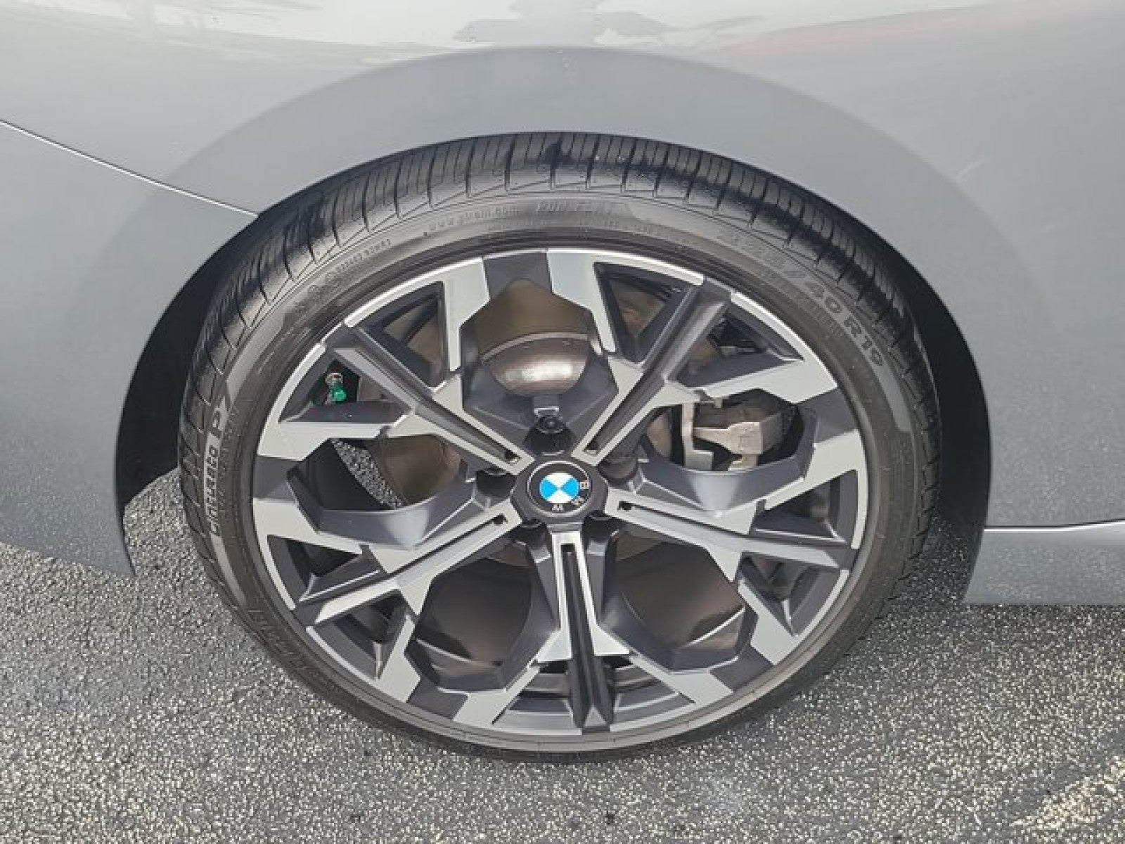 2025 BMW 2 Series 230i