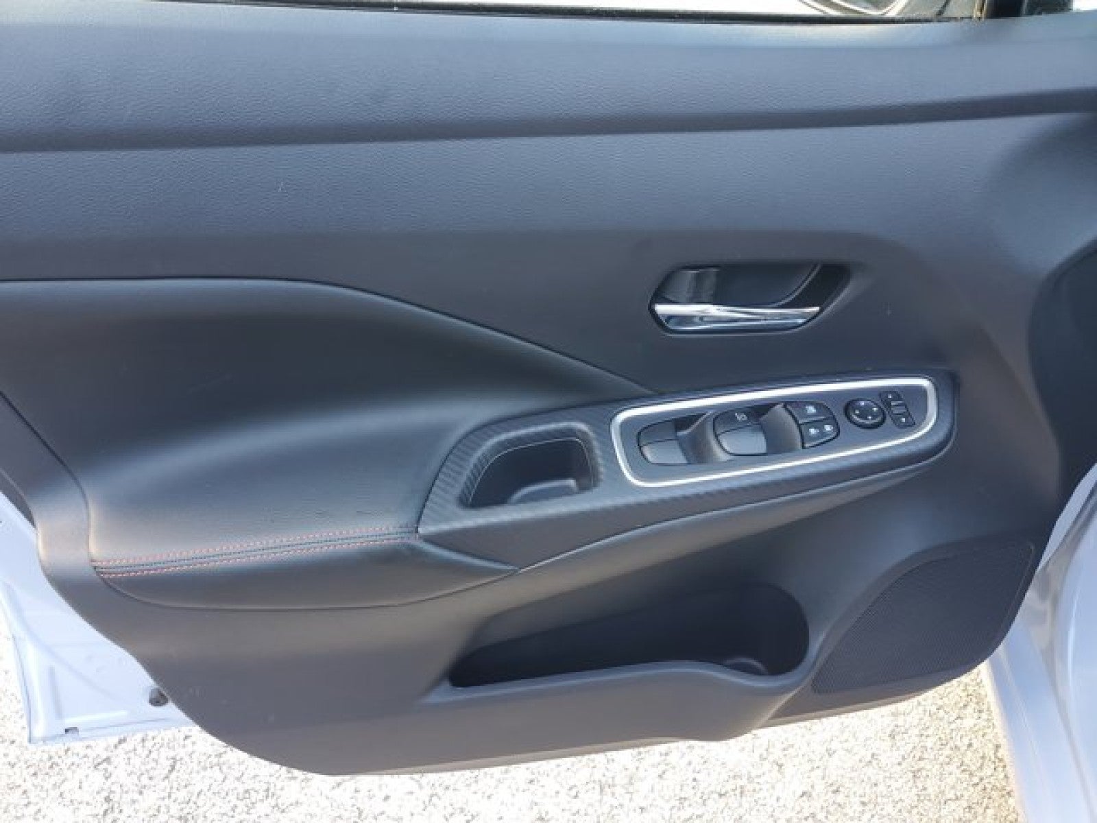 2024 Nissan Versa SR