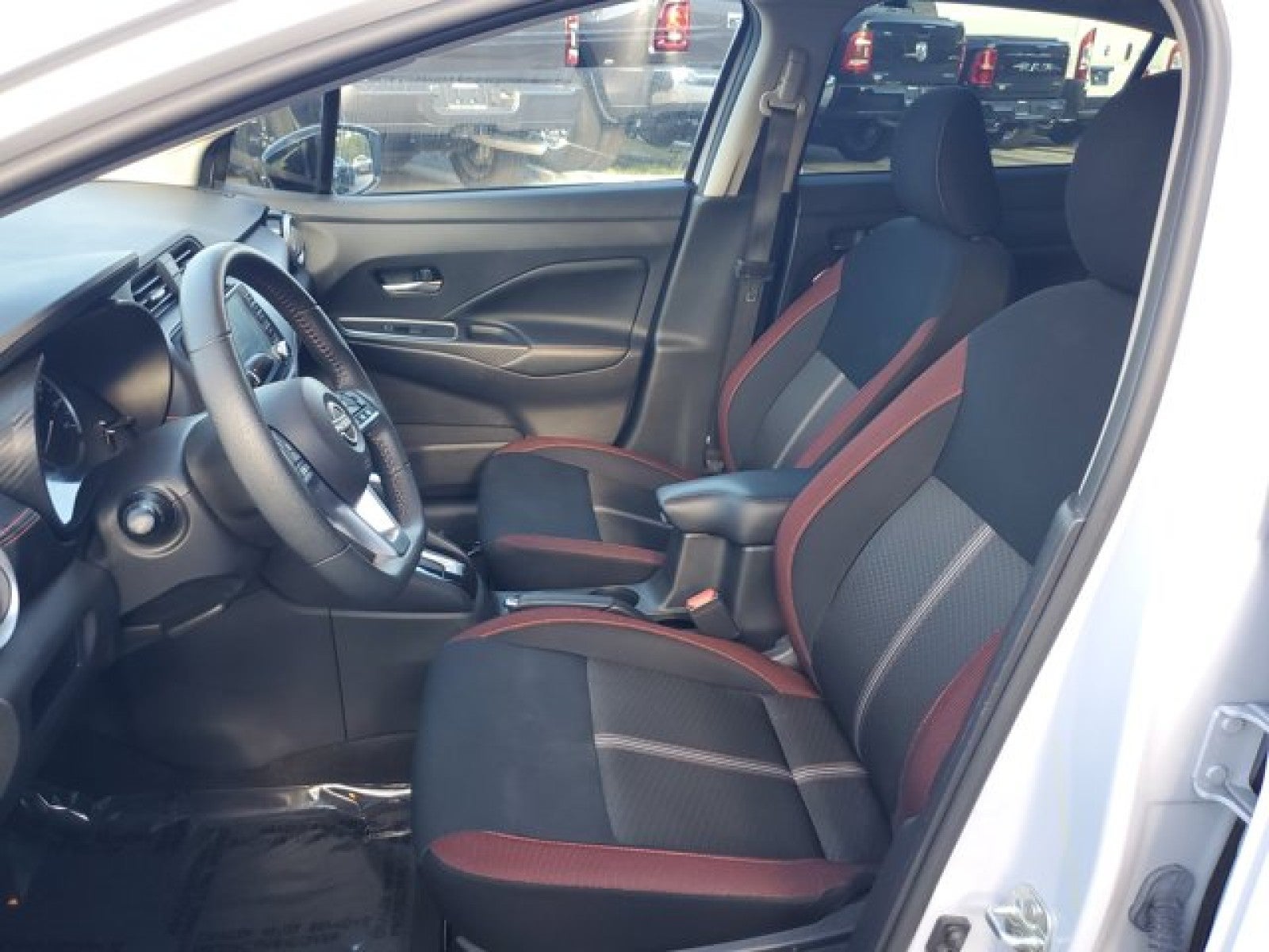 2024 Nissan Versa SR