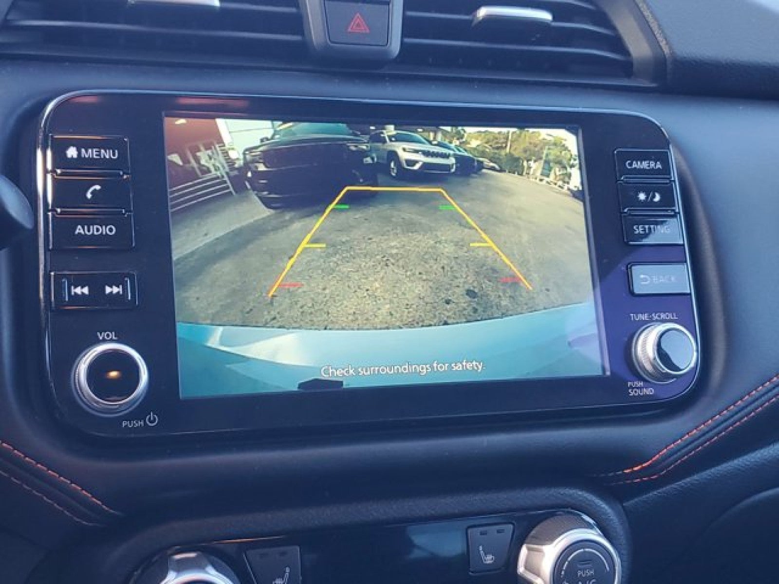 2024 Nissan Versa SR