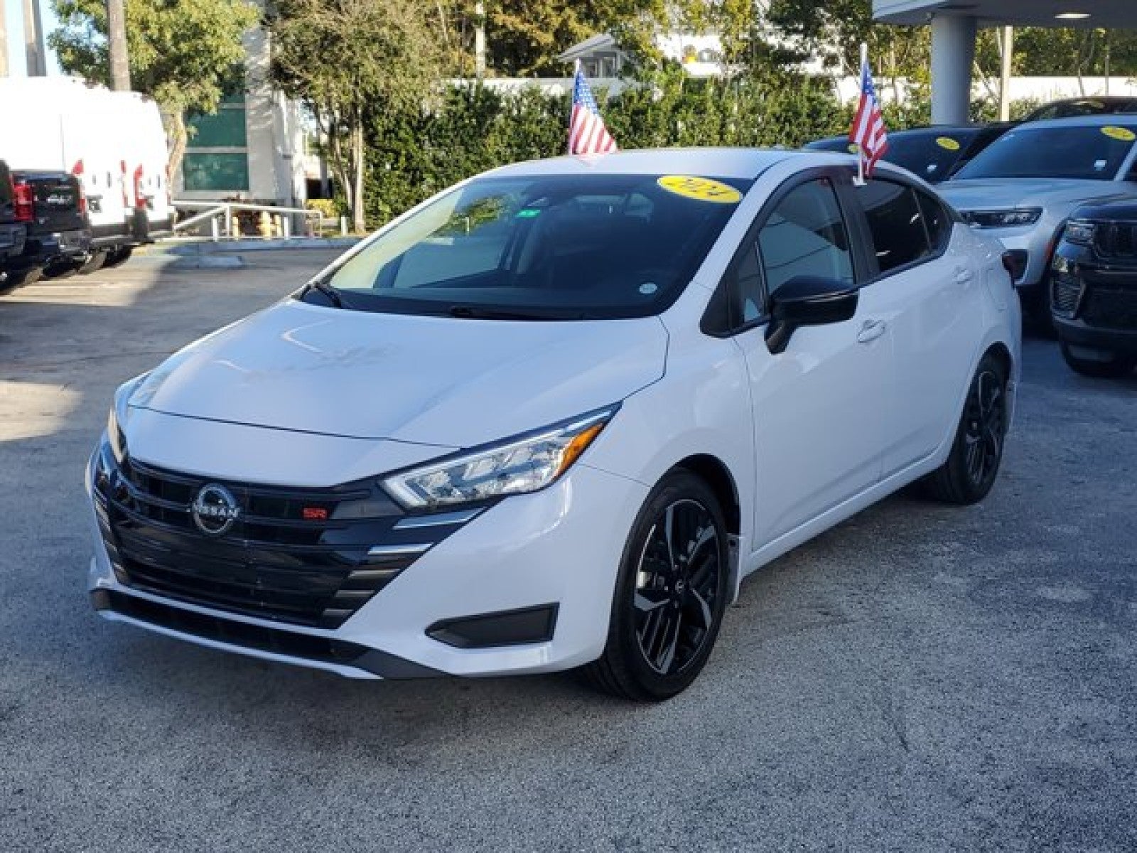 2024 Nissan Versa SR