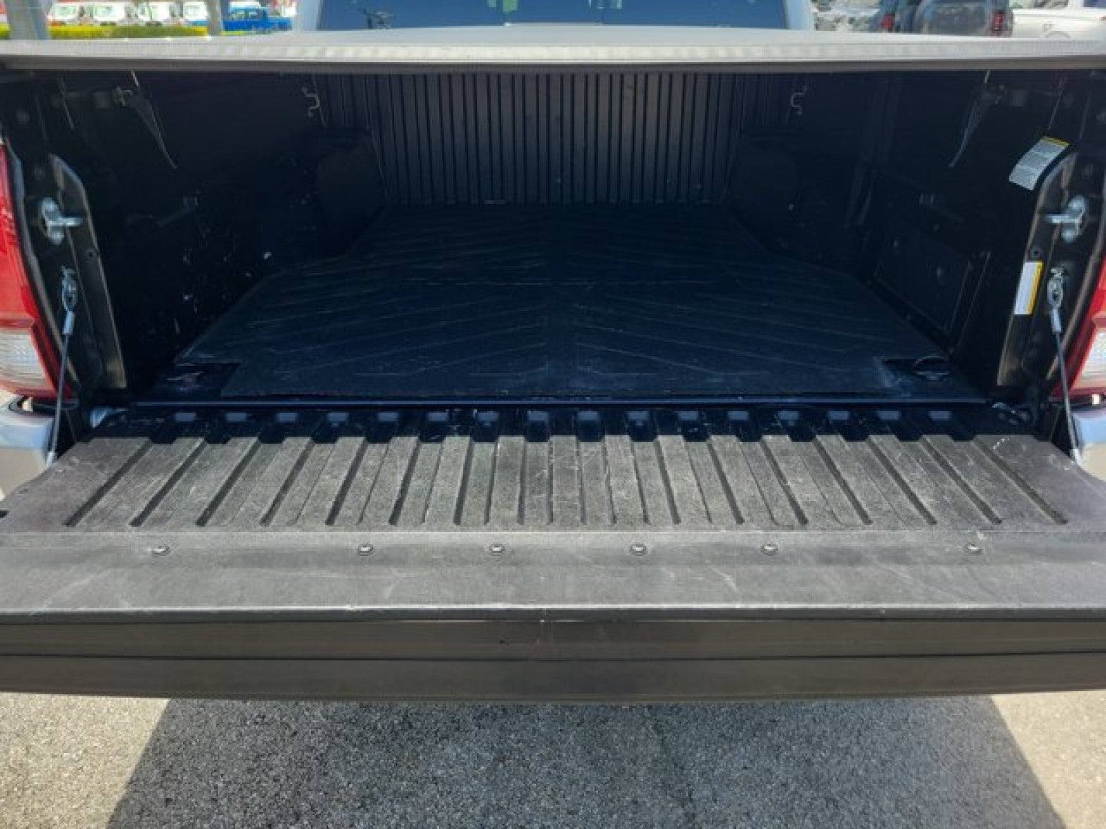 2022 Toyota Tacoma 2WD SR5