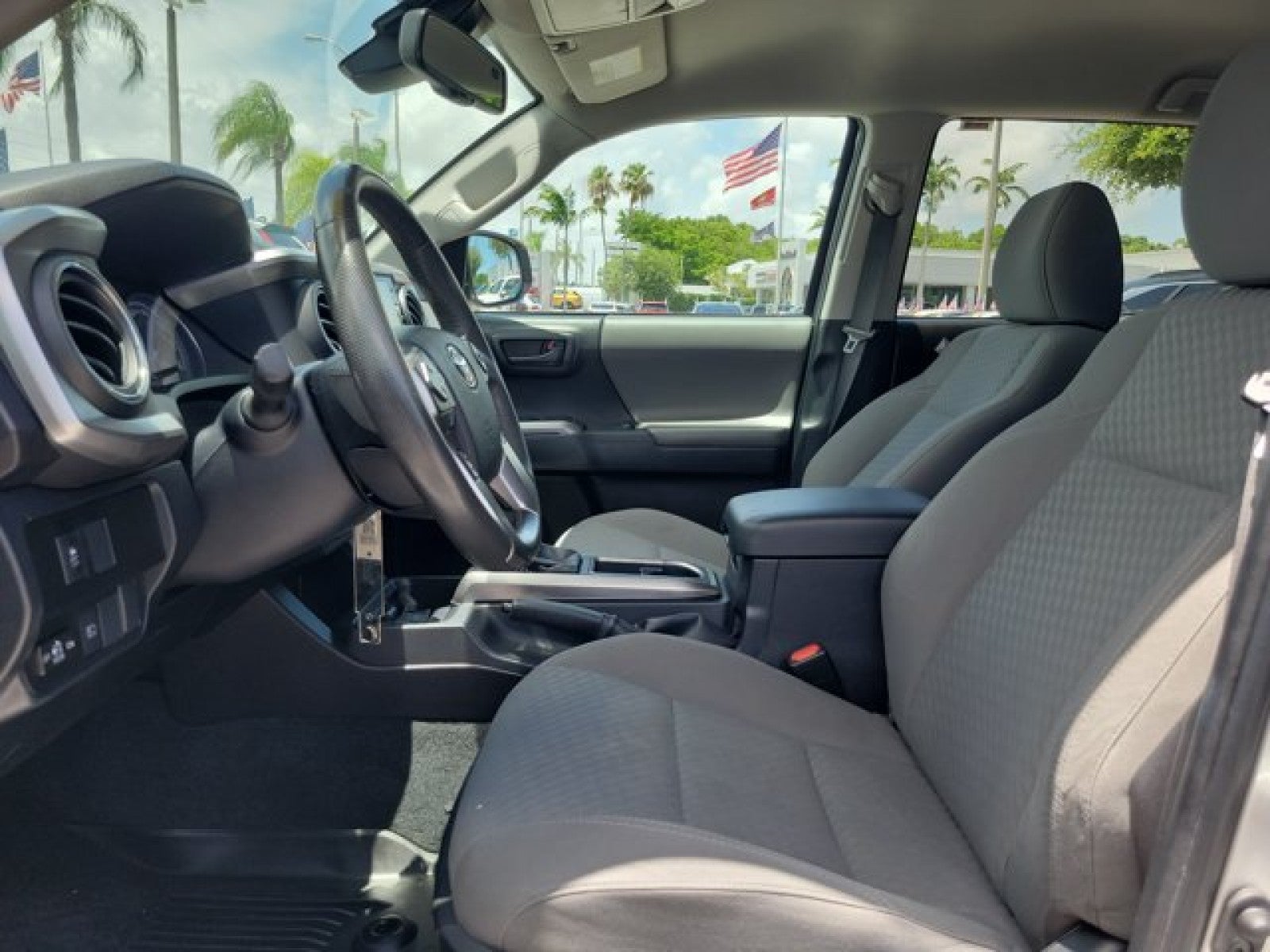 2022 Toyota Tacoma 2WD SR5