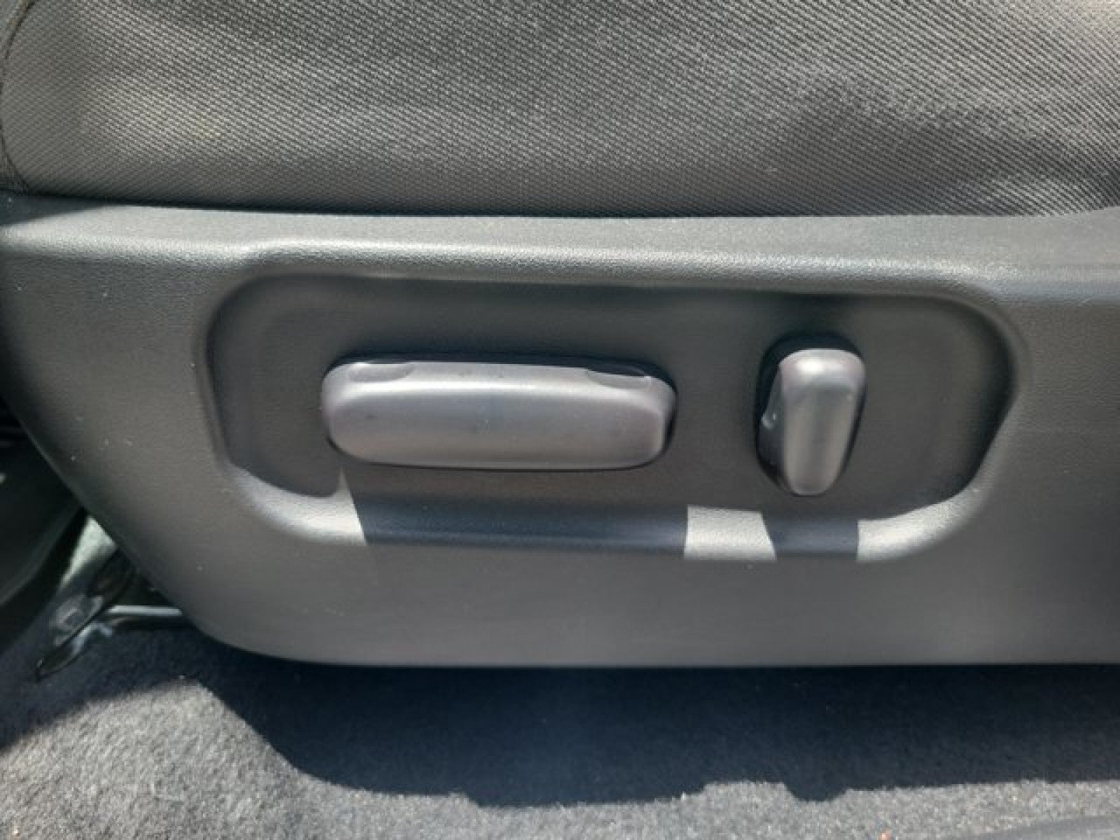 2022 Toyota Tacoma 2WD SR5
