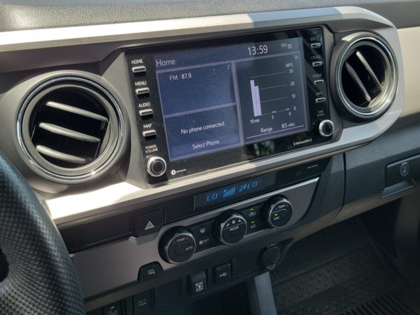 2022 Toyota Tacoma 2WD SR5