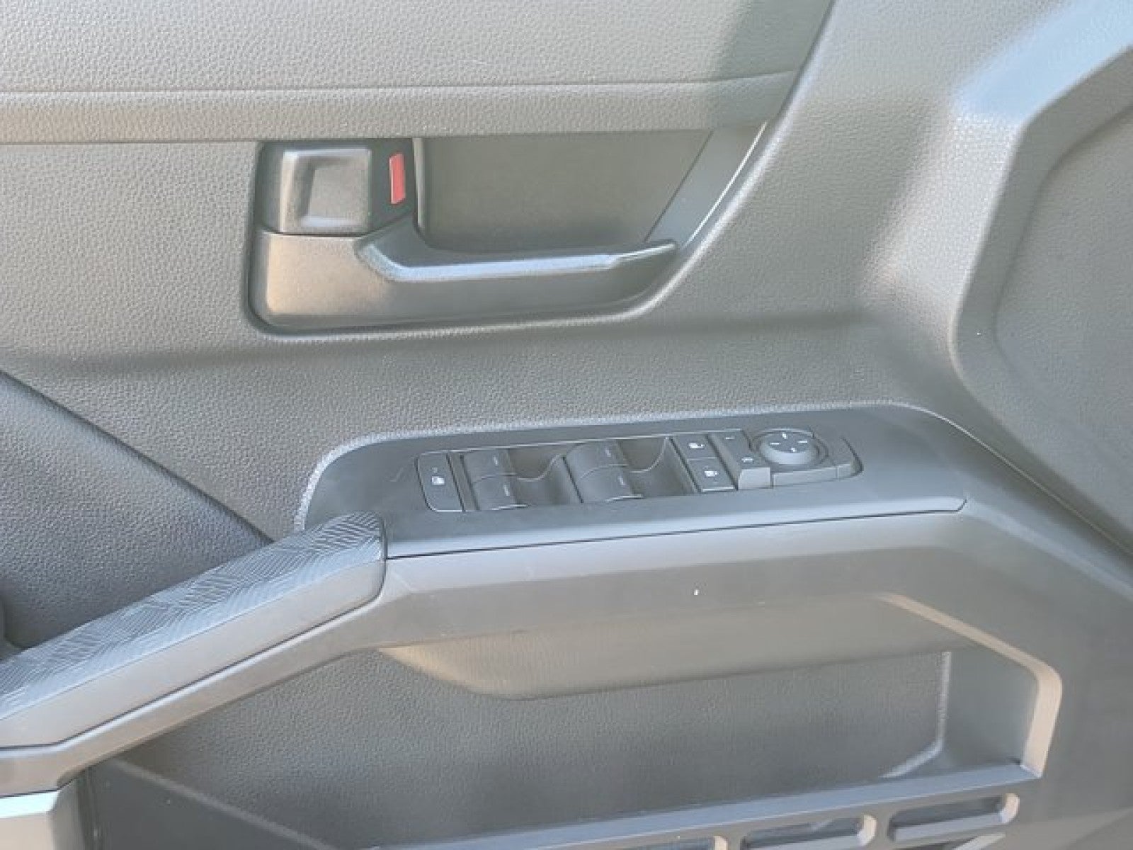 2024 Toyota Tacoma 2WD SR5