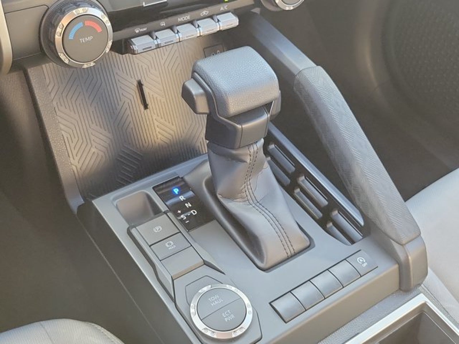 2024 Toyota Tacoma 2WD SR5