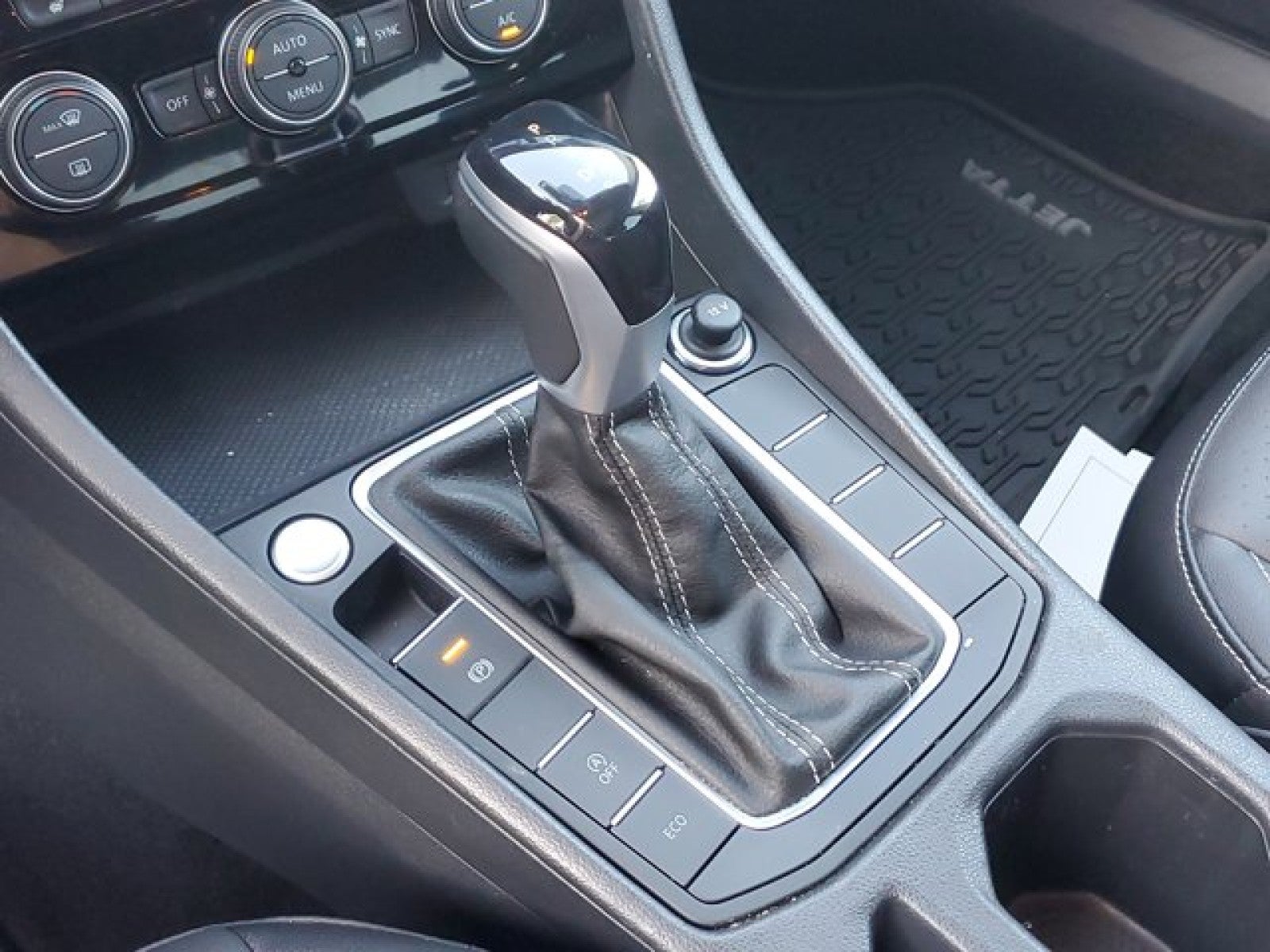 2023 Volkswagen Jetta SE