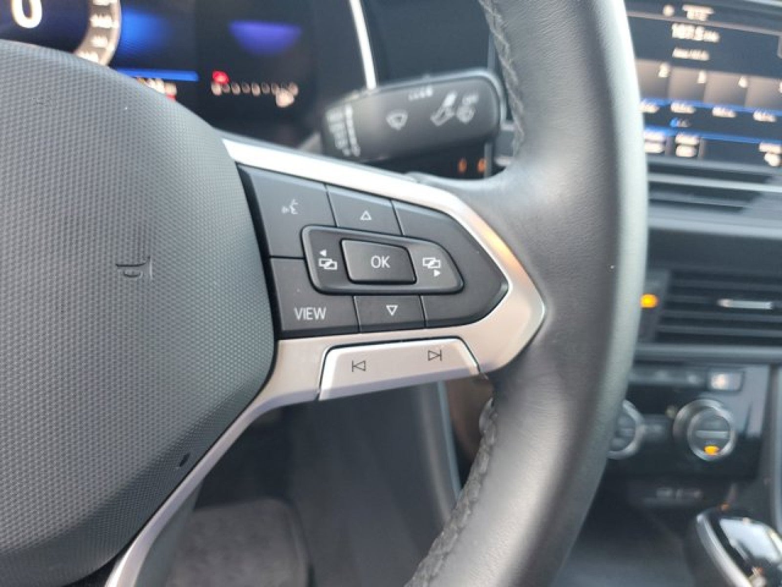 2023 Volkswagen Jetta SE