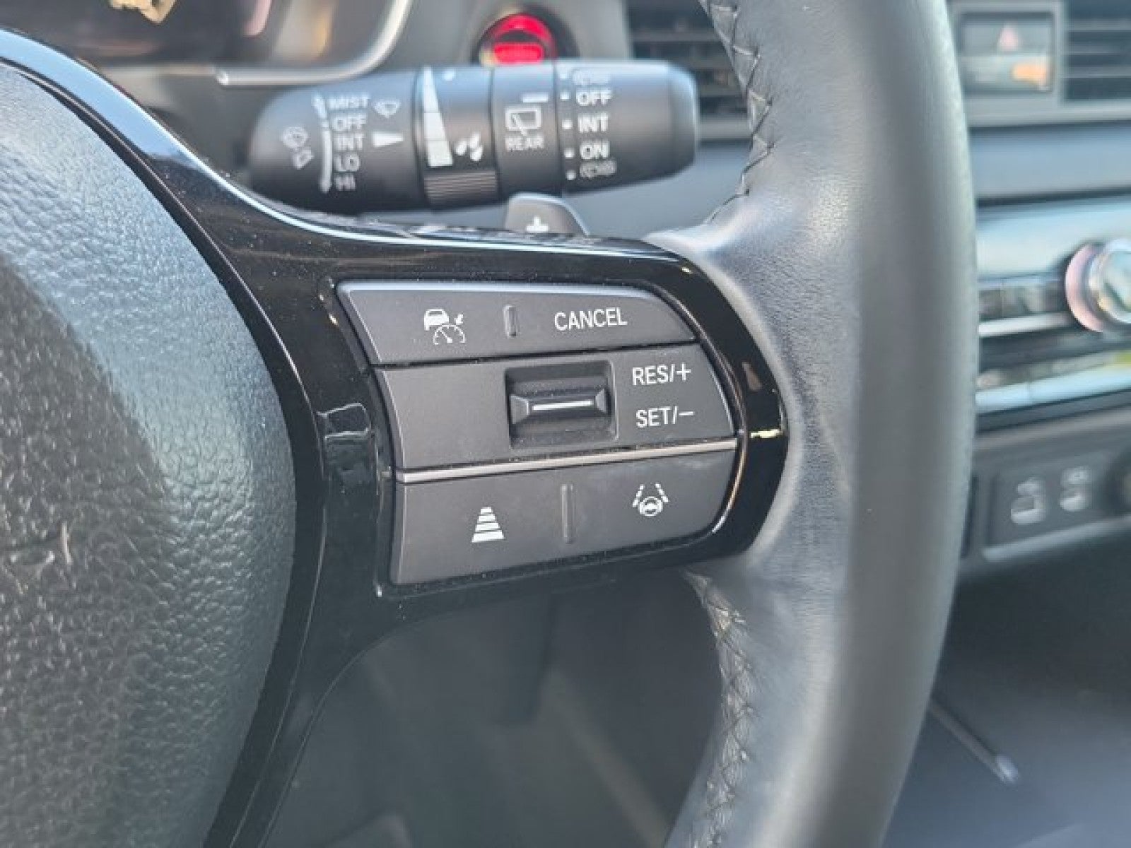 2024 Honda Pilot EX-L 8 Passenger