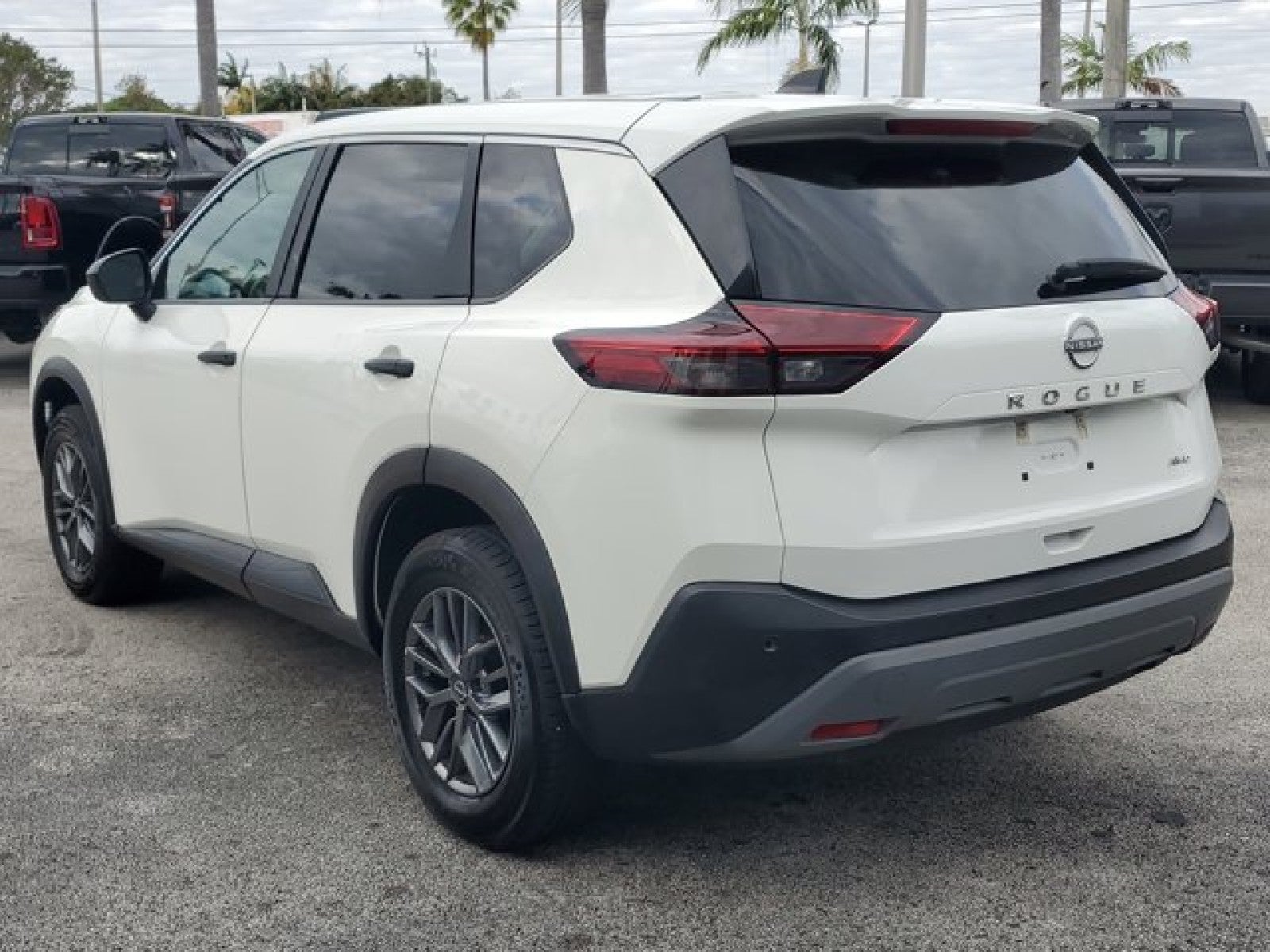 2023 Nissan Rogue S