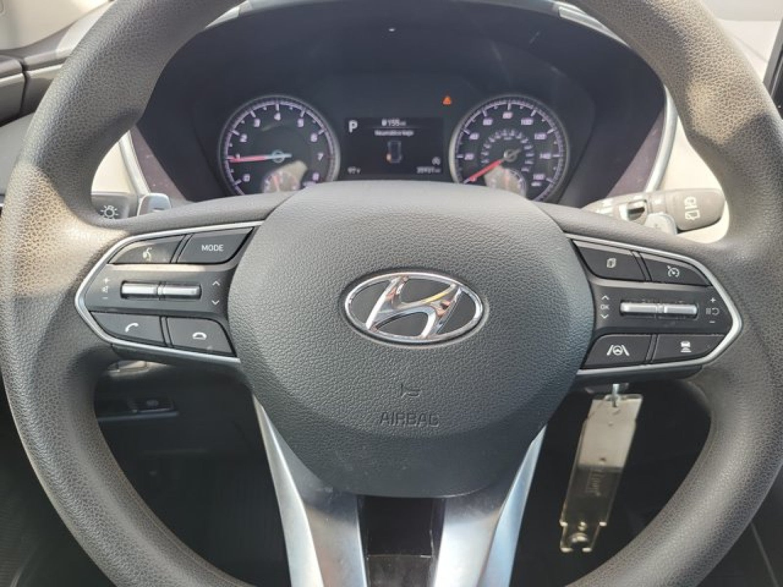 2023 Hyundai SANTA FE SE