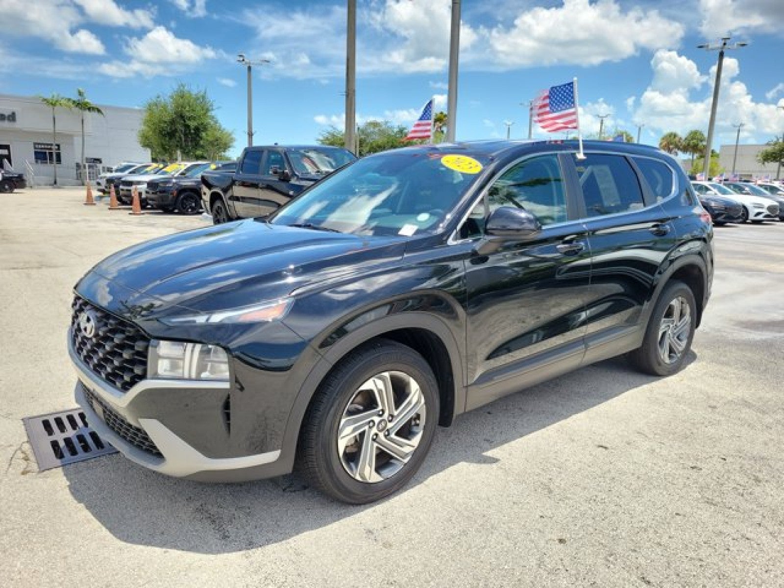 2023 Hyundai SANTA FE SE