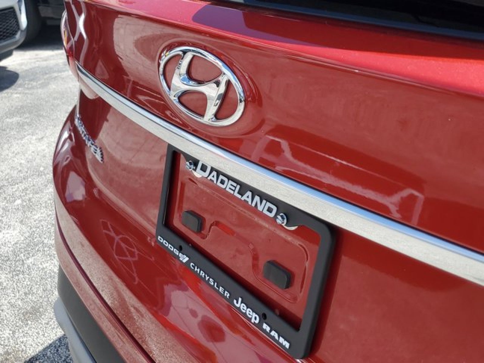 2019 Hyundai SANTA FE SE