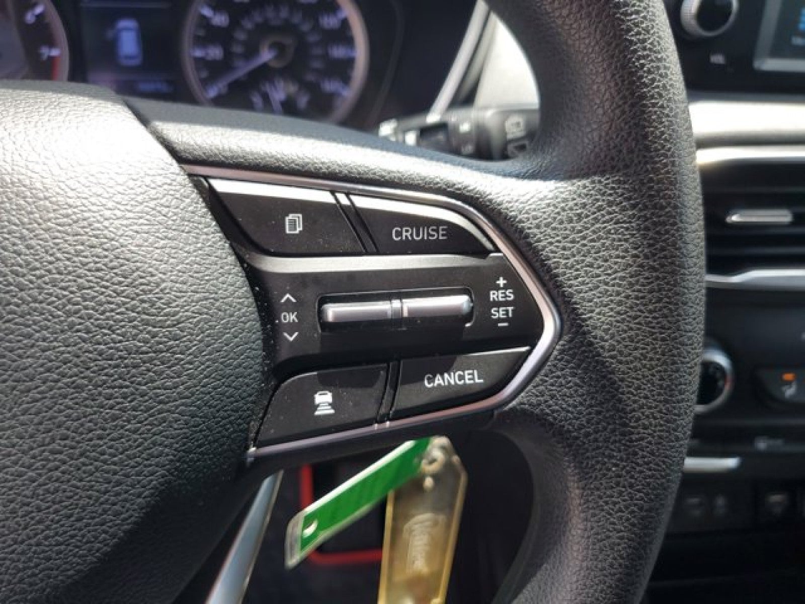 2019 Hyundai SANTA FE SE