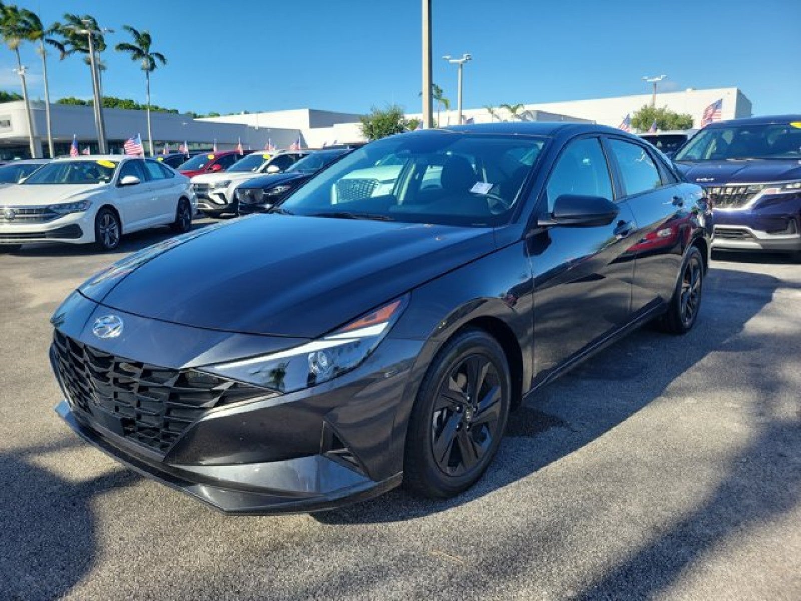 2022 Hyundai ELANTRA SEL