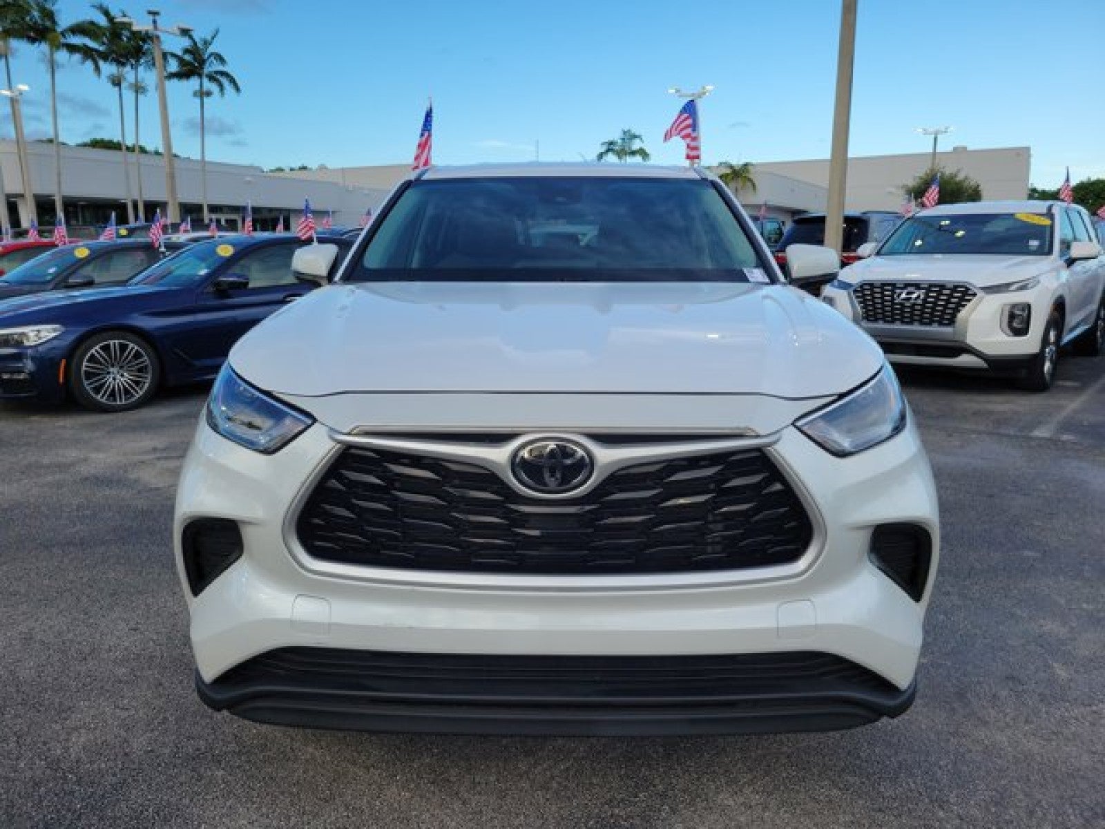 2023 Toyota Highlander L