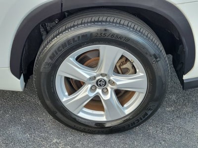 2023 Toyota Highlander L