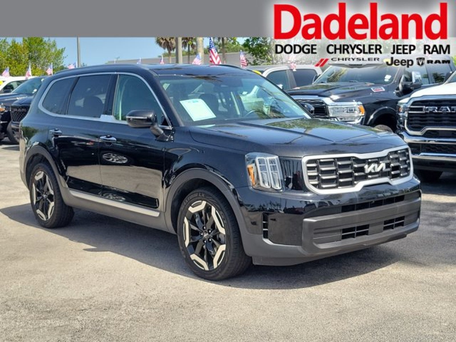 2023 Kia Telluride S