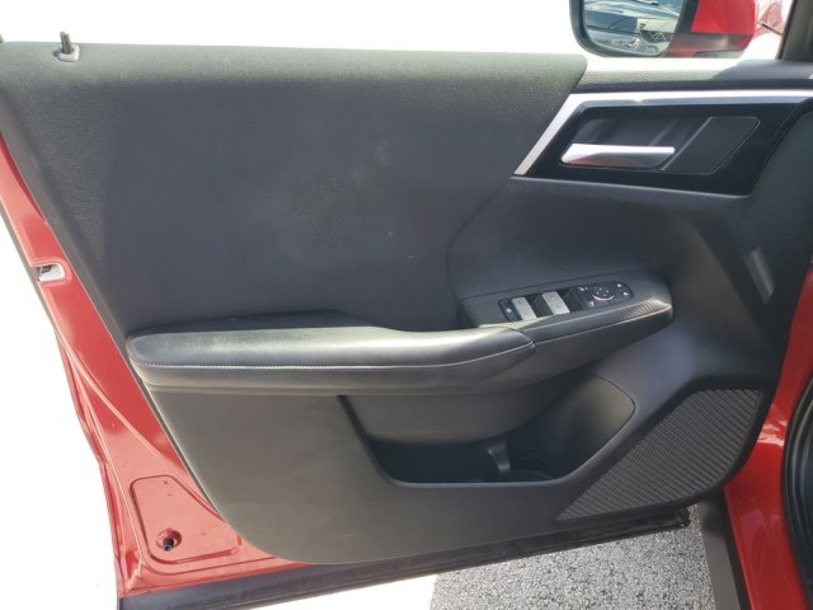 2023 Mitsubishi Outlander ES