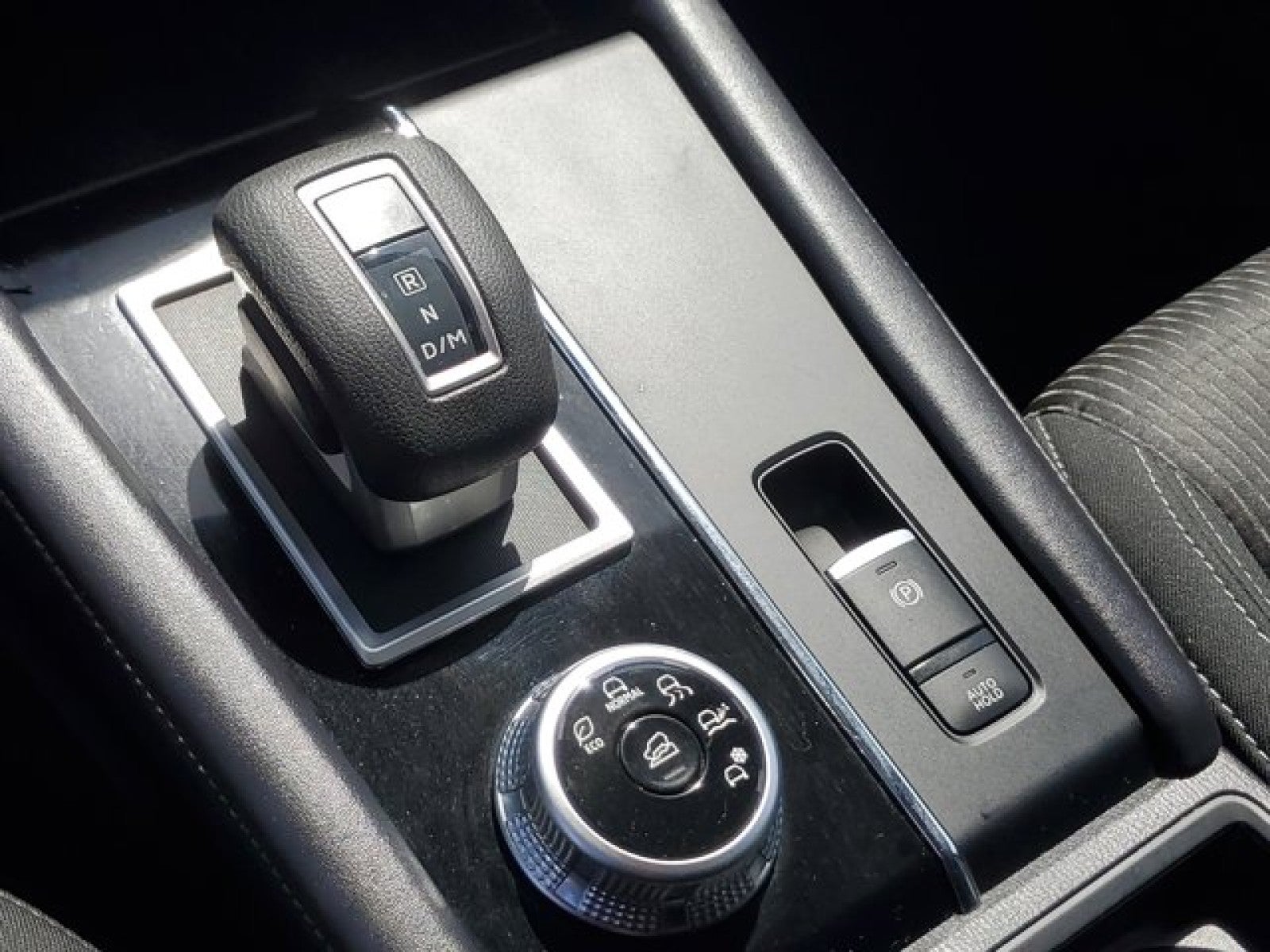 2023 Mitsubishi Outlander ES