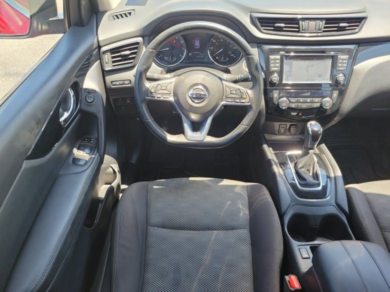 2018 Nissan Rogue Sport SV