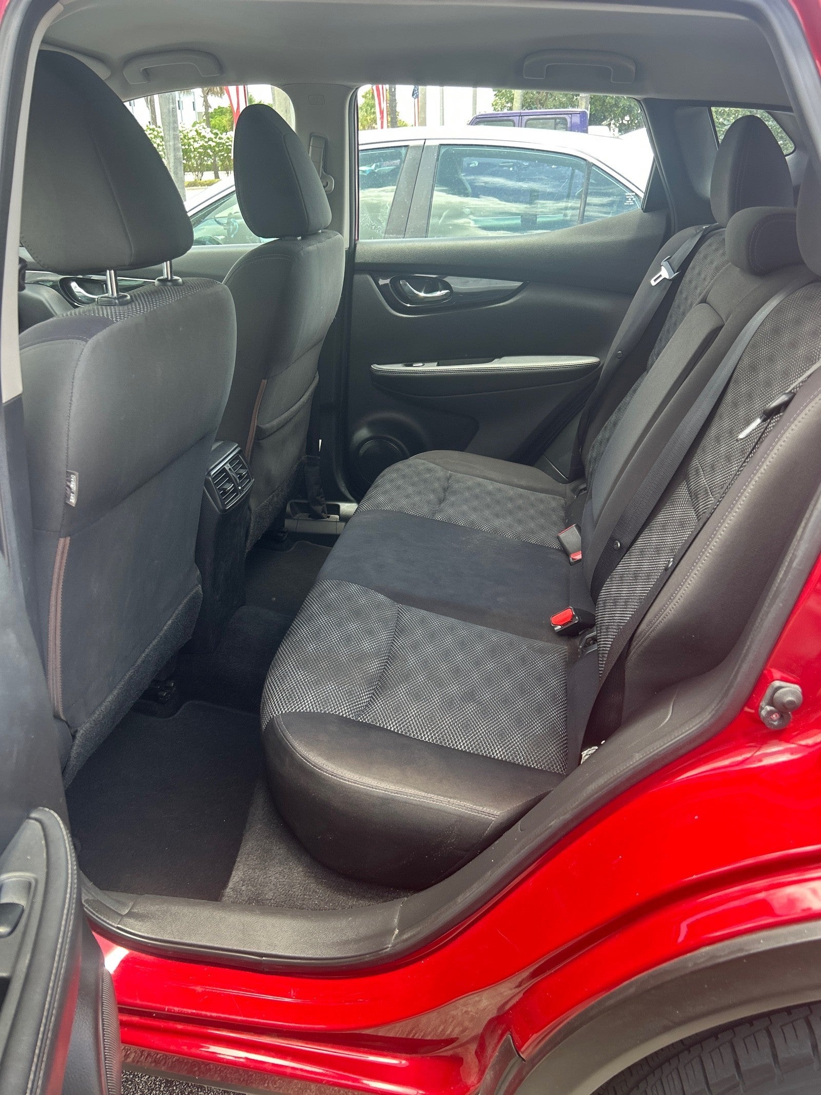 2018 Nissan Rogue Sport SV