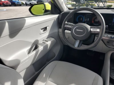 2025 Hyundai KONA SEL