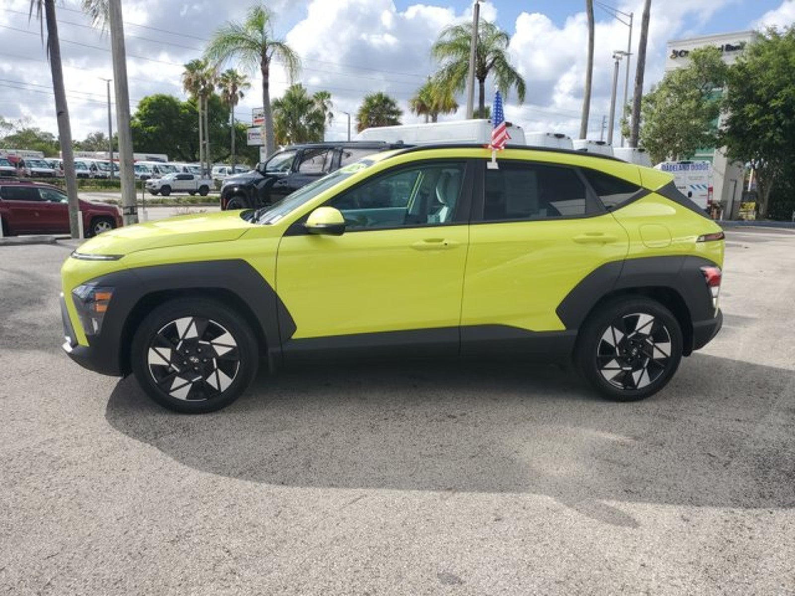 2025 Hyundai KONA SEL