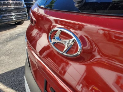 2023 Hyundai KONA SEL