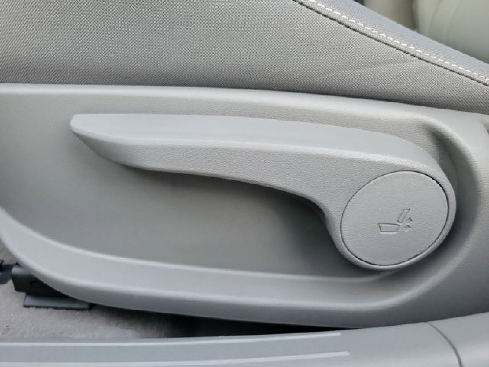 2024 Hyundai ELANTRA HYBRID Blue
