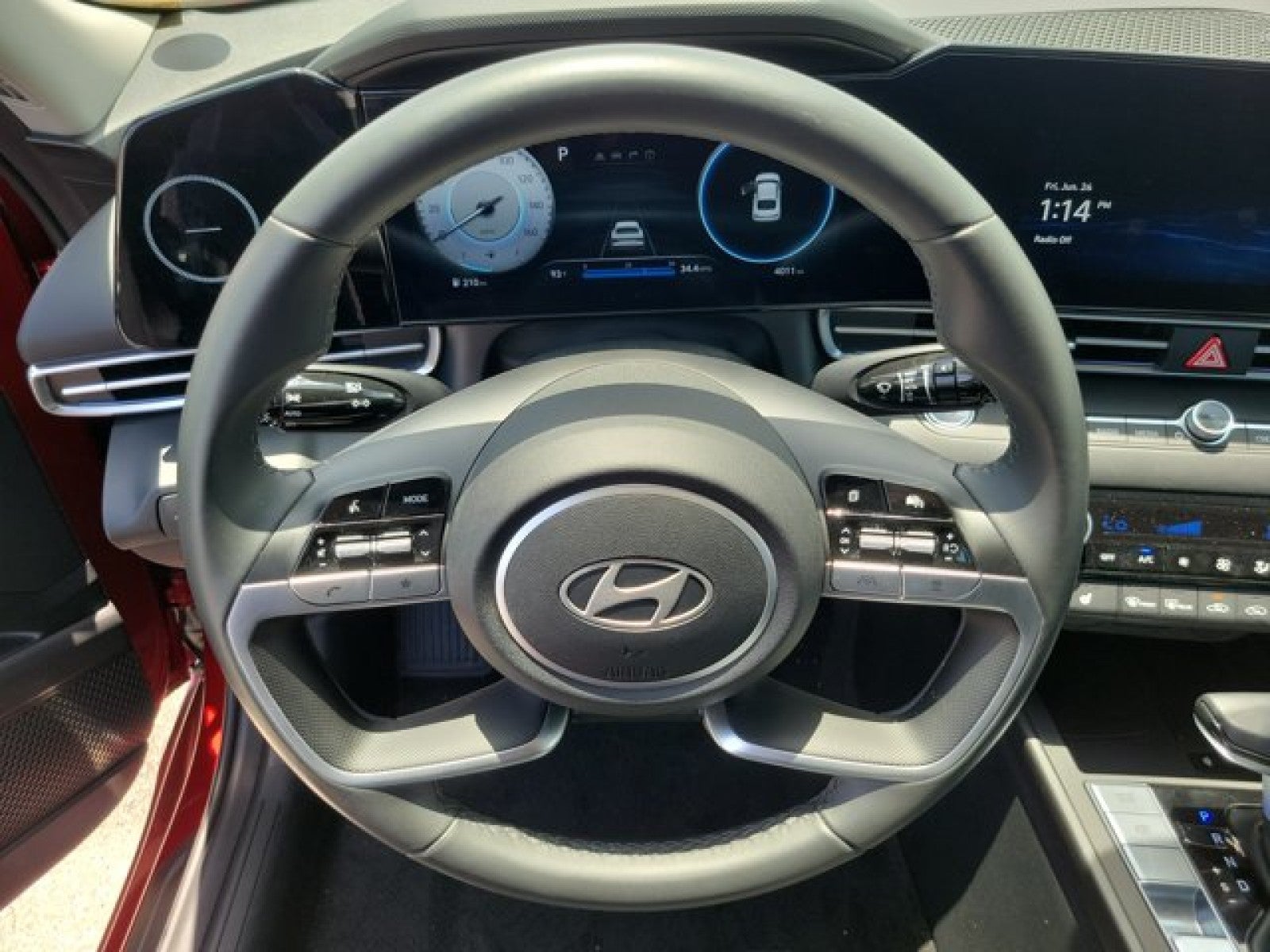 2025 Hyundai ELANTRA SEL Convenience