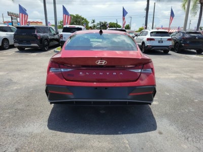 2025 Hyundai ELANTRA SEL Convenience