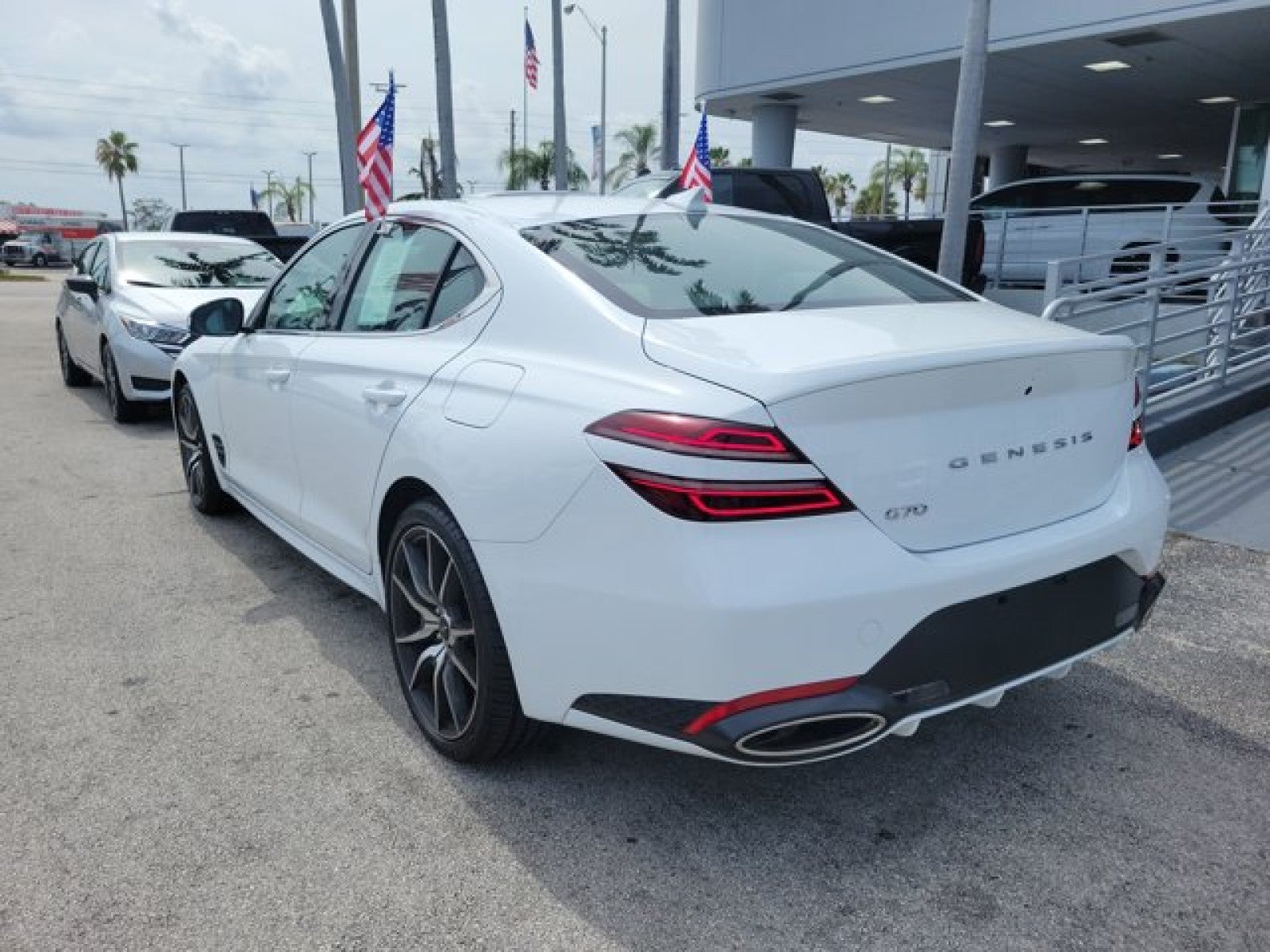 2025 Genesis G70 2.5T
