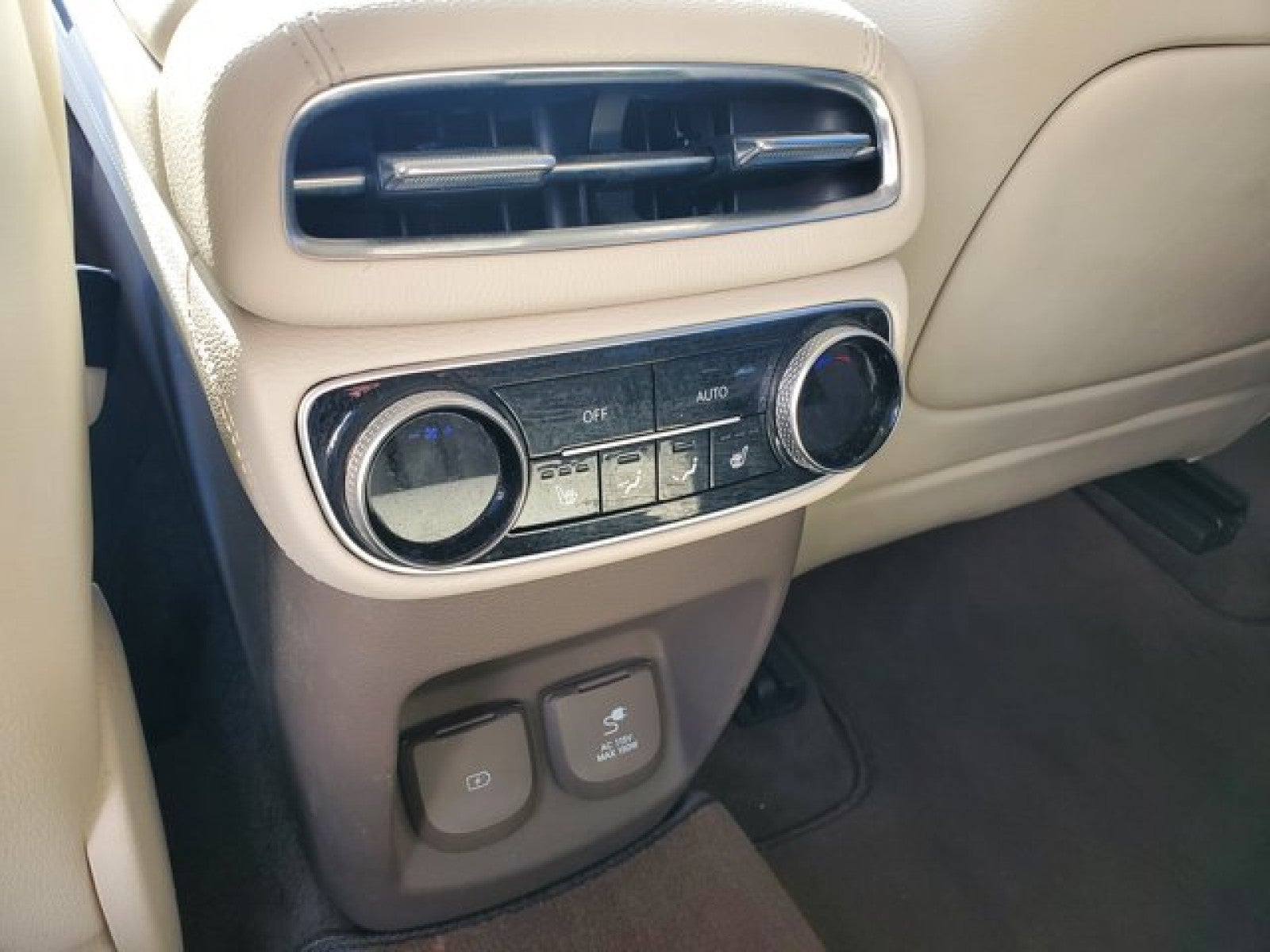 2022 Genesis GV80 Base