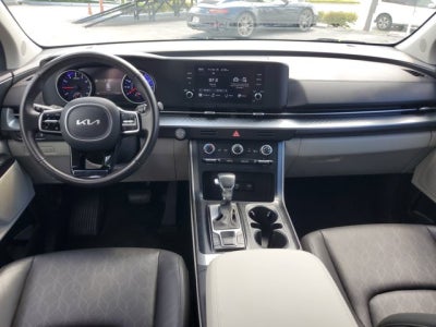 2024 Kia Carnival LX