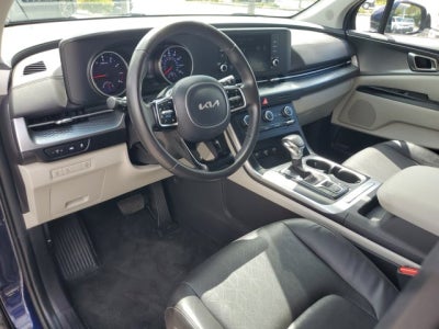 2024 Kia Carnival LX