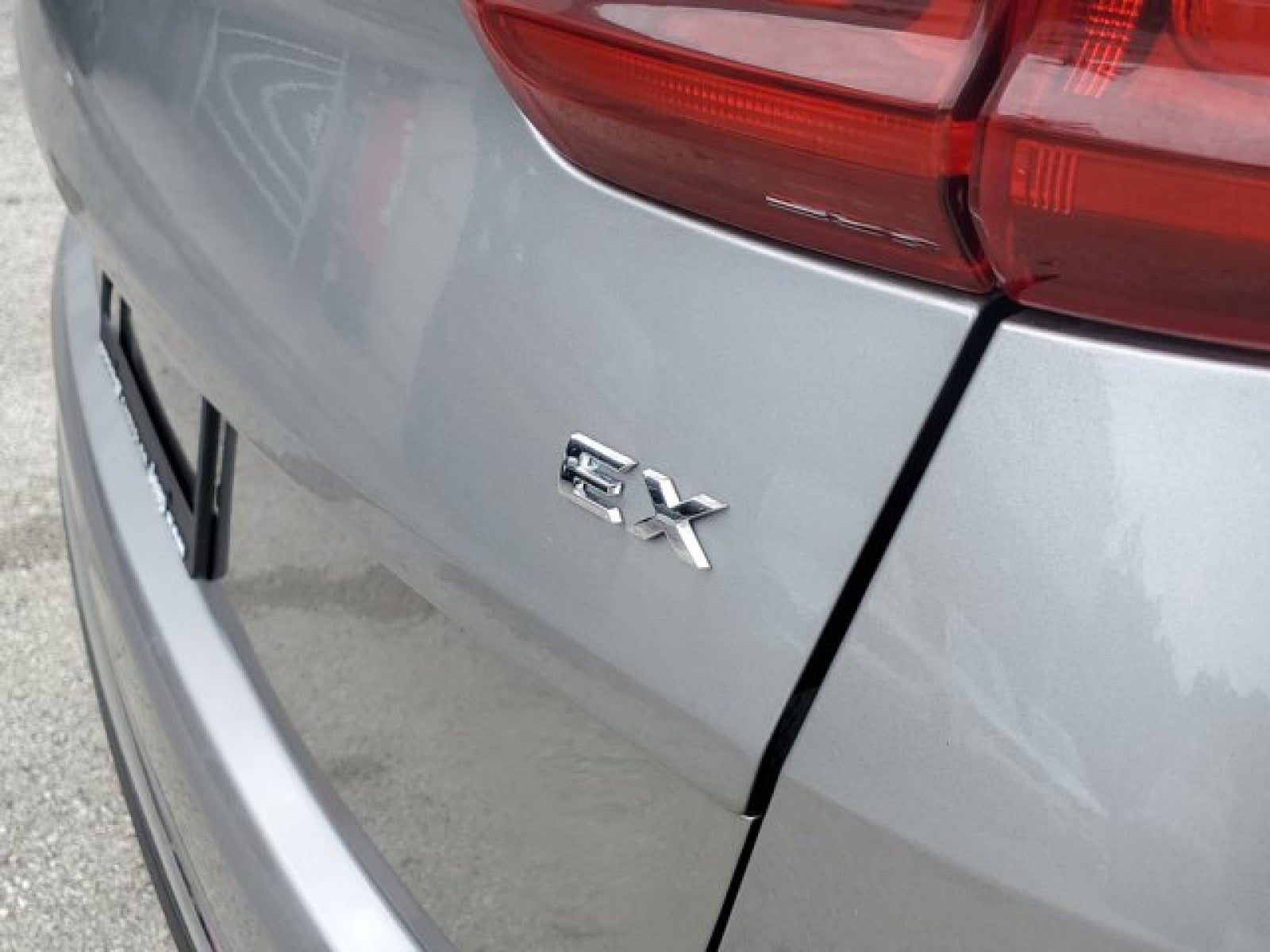 2022 Kia Sportage EX