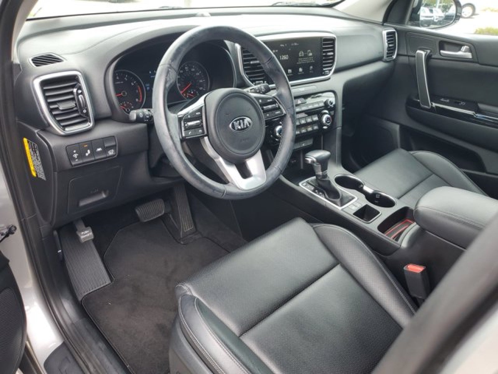 2022 Kia Sportage EX