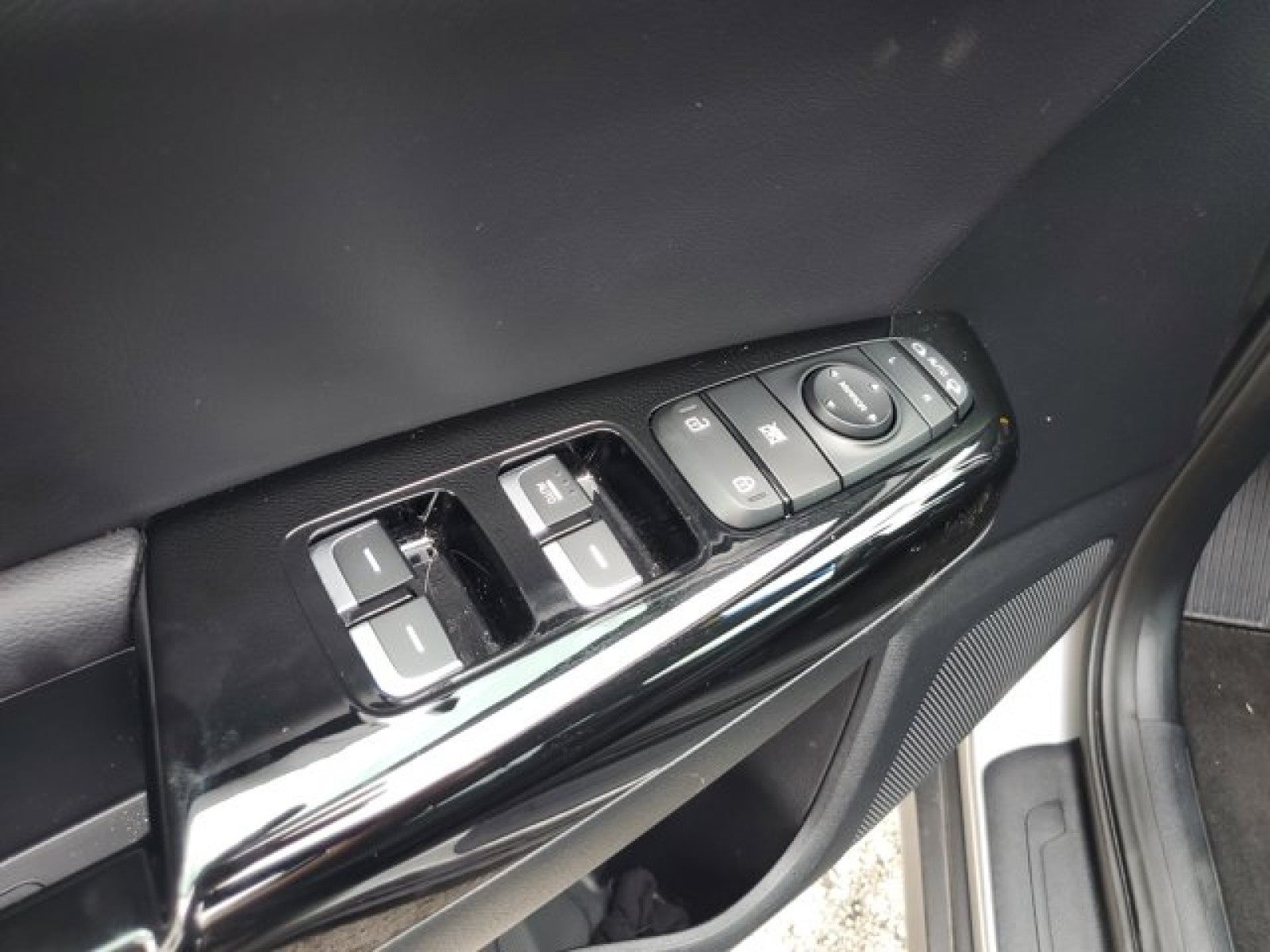 2022 Kia Sportage EX