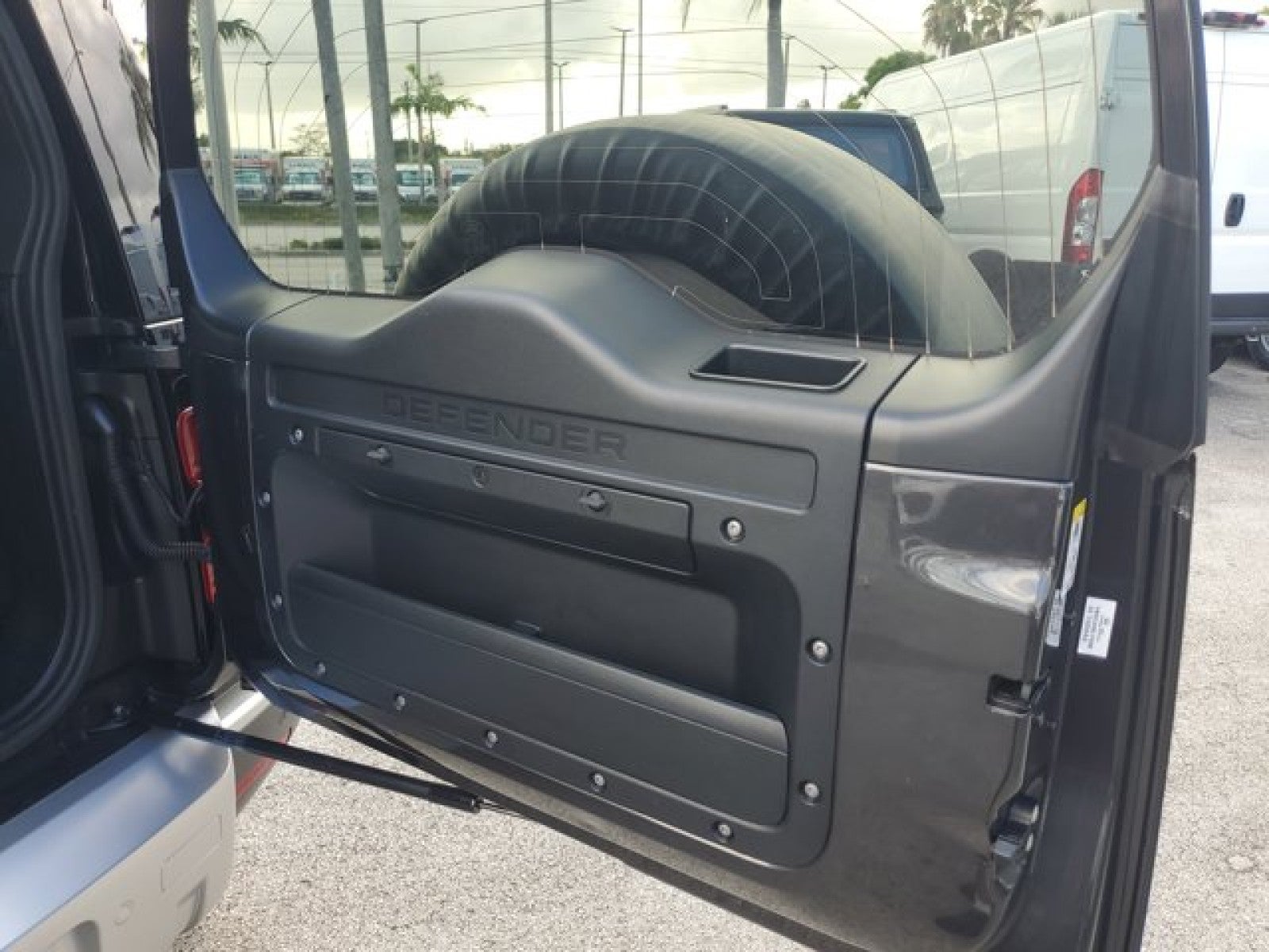 2023 Land Rover Defender S