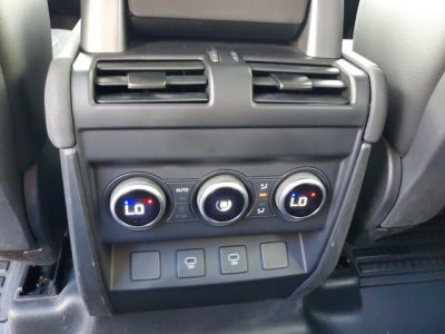 2023 Land Rover Defender S