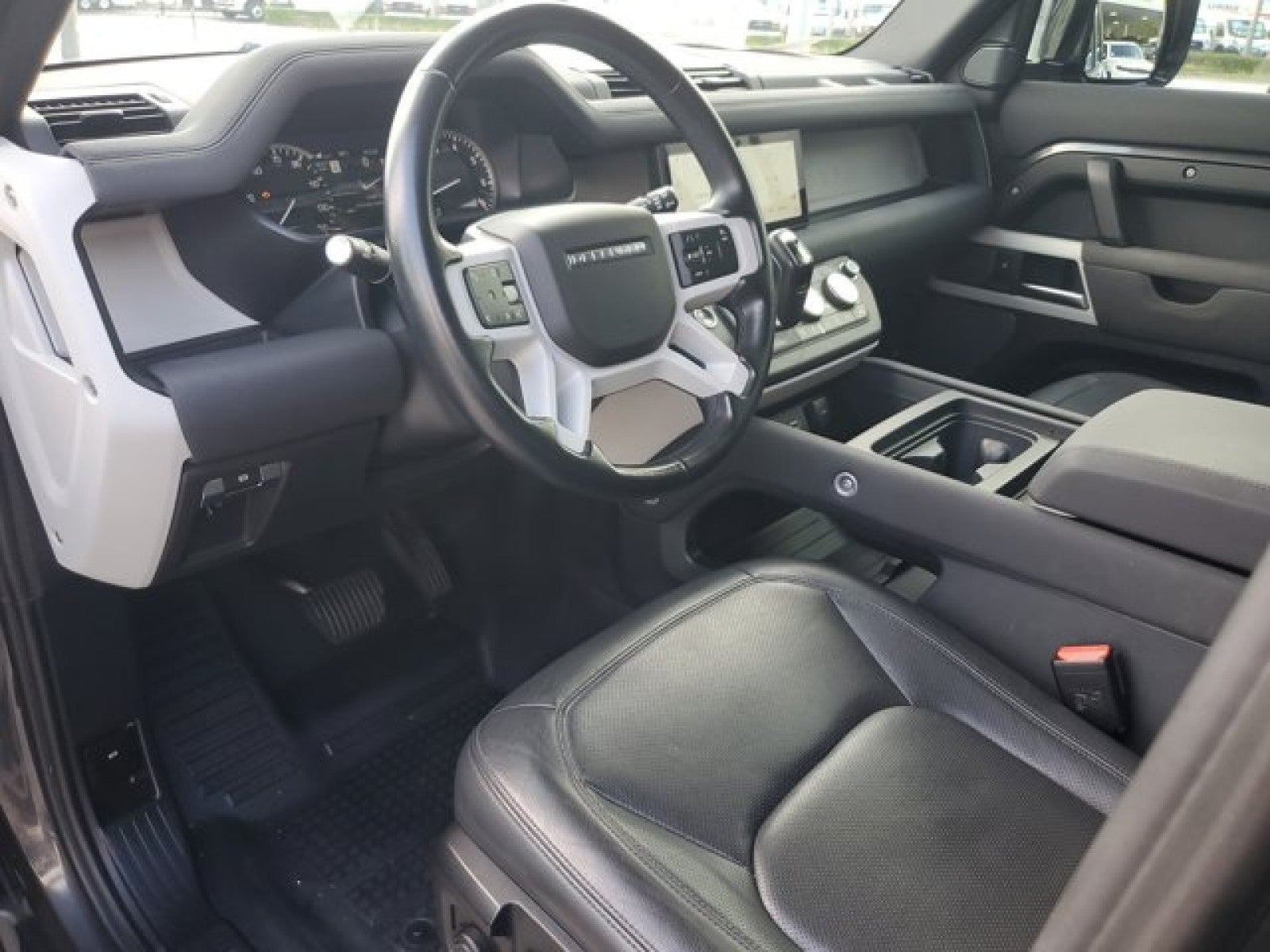 2023 Land Rover Defender S