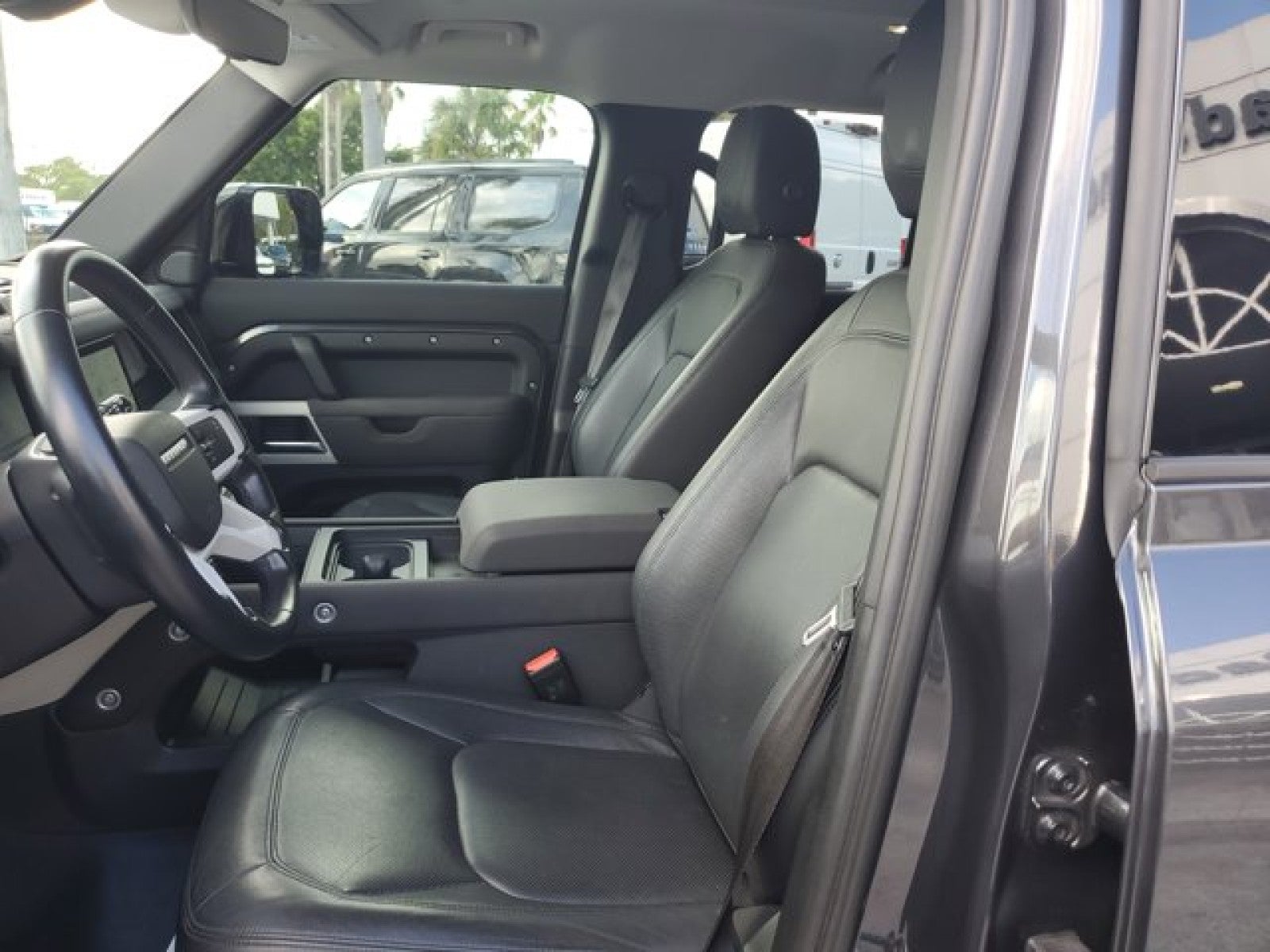 2023 Land Rover Defender S