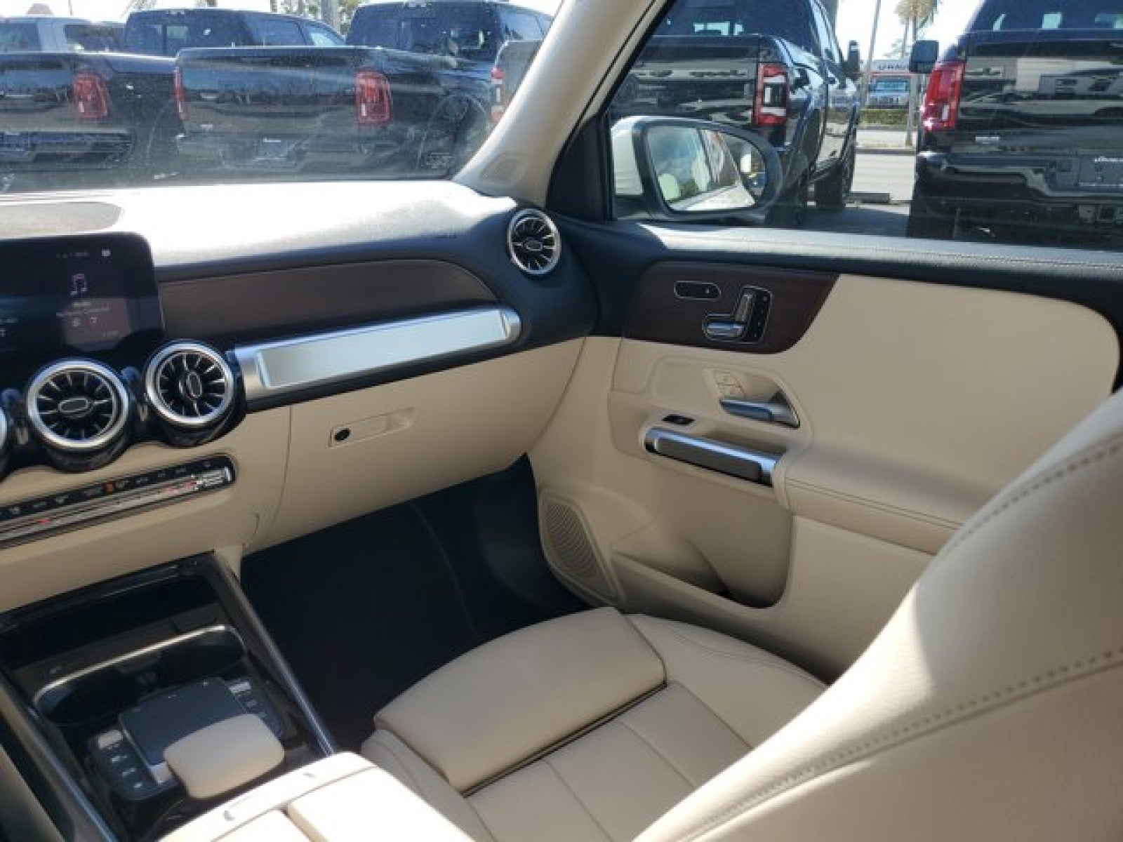 2023 Mercedes-Benz GLB GLB 250