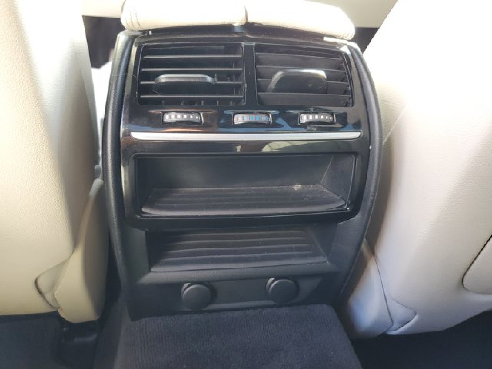 2018 BMW 5 Series 540i