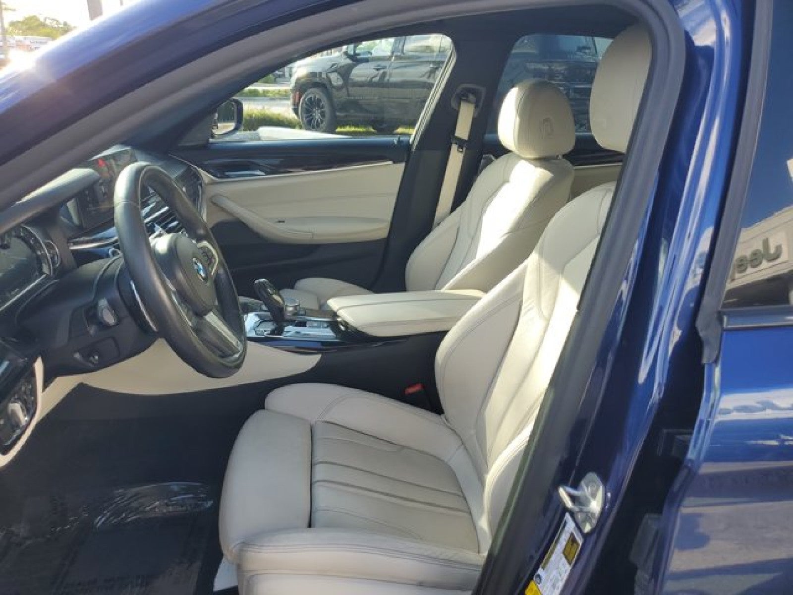 2018 BMW 5 Series 540i