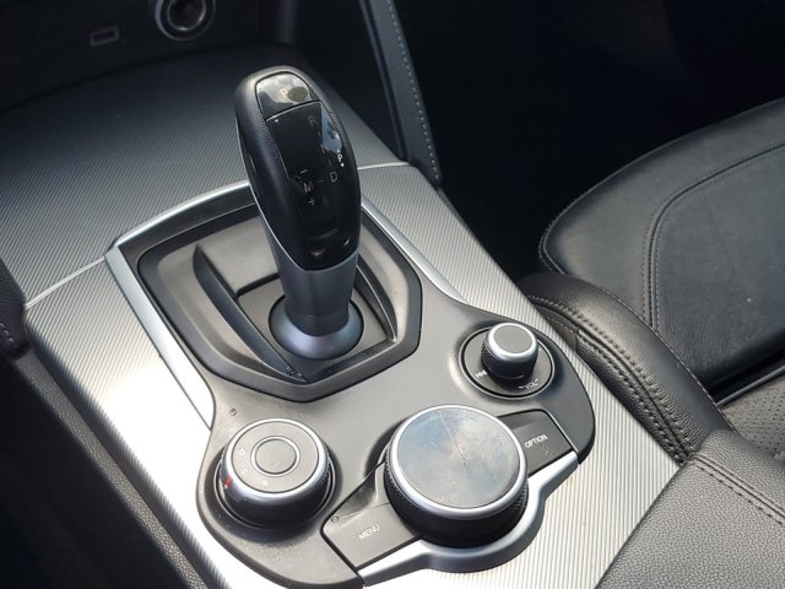 2018 Alfa Romeo Stelvio Ti Sport